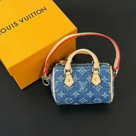 Picture of LV Keyring _SKULVkeyringlyh14711996